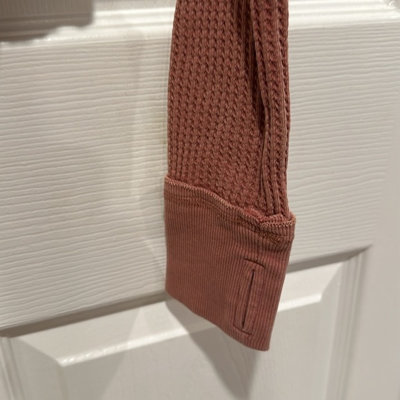 FREE PEOPLE We The Free Roll With it Thermal Mauve XSmall - Picture 9 of 9